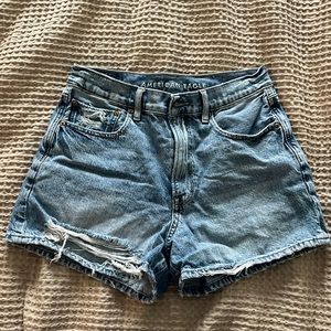 American Eagle Vintage Style mom jean shorts.